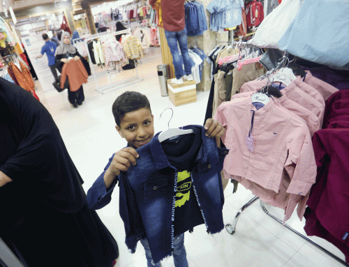 Eid clothes make children very joyful in Gaza